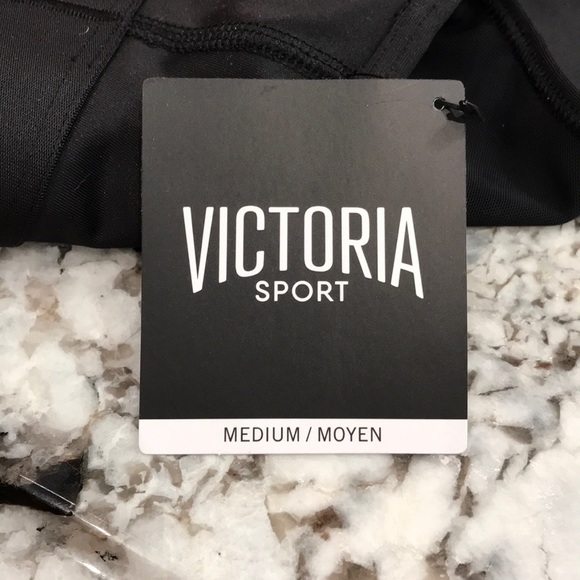 Racerback Sports Bra💙 - Picture 3 of 6